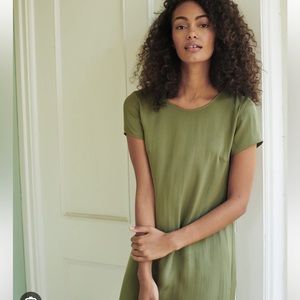 NWT Quince Washable Stretch Silk Tee Dress